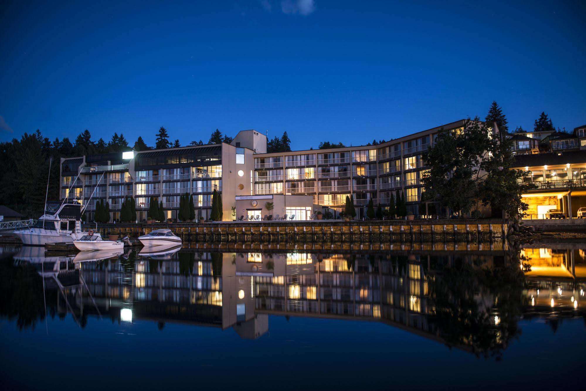 Oceanfront Suites At Cowichan Bay Eksteriør bilde