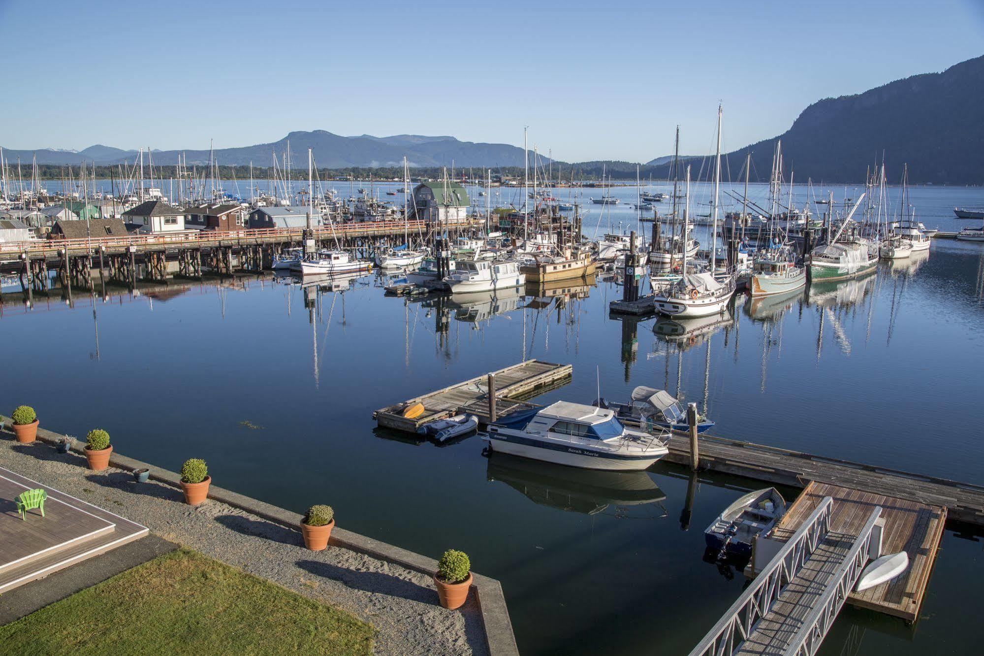 Oceanfront Suites At Cowichan Bay Eksteriør bilde