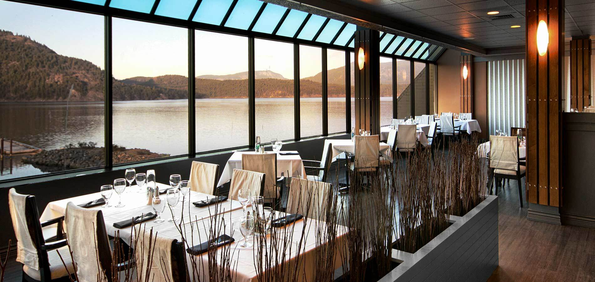 Oceanfront Suites At Cowichan Bay Eksteriør bilde