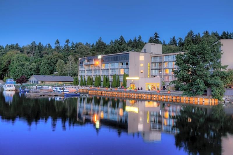 Oceanfront Suites At Cowichan Bay Eksteriør bilde